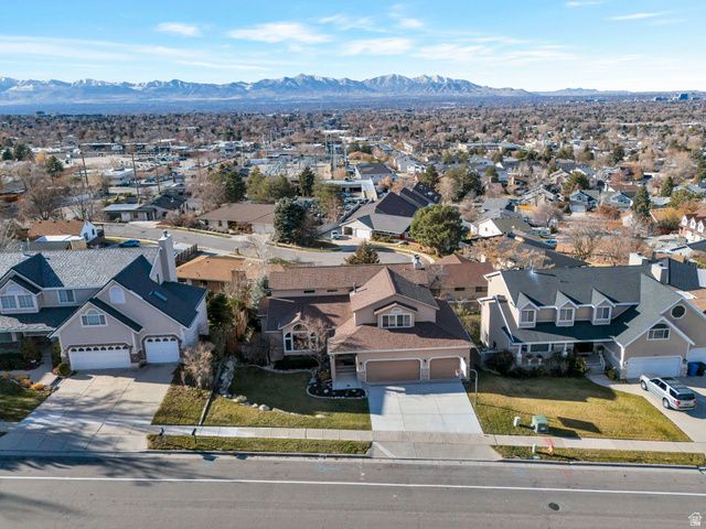6958 S HOLLOW MILL DR, Cottonwood Heights, UT 84121