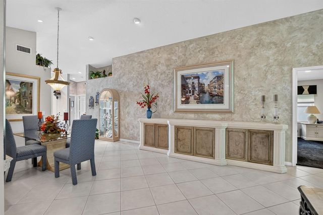 22887 BARRISTER Drive, Boca Raton, FL 33433