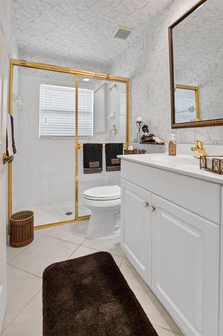 22887 BARRISTER Drive, Boca Raton, FL 33433
