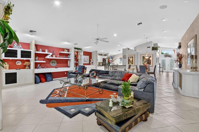 22887 BARRISTER Drive, Boca Raton, FL 33433
