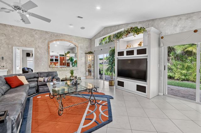 22887 BARRISTER Drive, Boca Raton, FL 33433