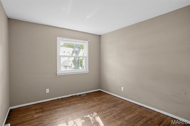 12025 Lavida Avenue, St Louis, MO 63138