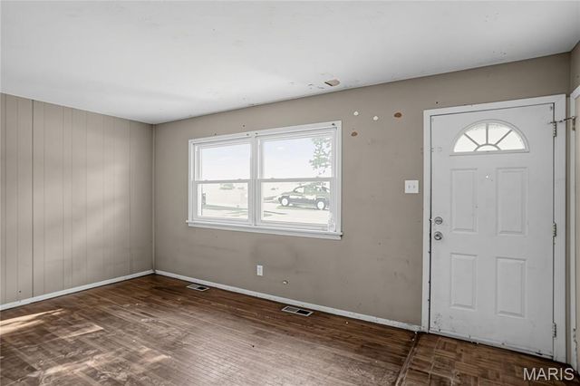 12025 Lavida Avenue, St Louis, MO 63138