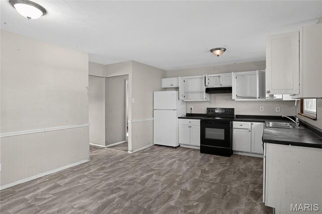 12025 Lavida Avenue, St Louis, MO 63138