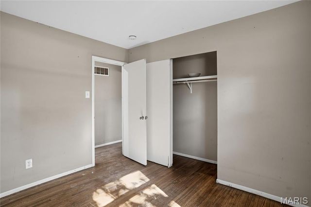 12025 Lavida Avenue, St Louis, MO 63138