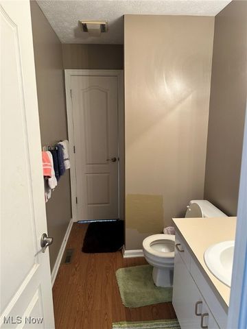 365 Village Pointe Drive A, Akron, OH 44313