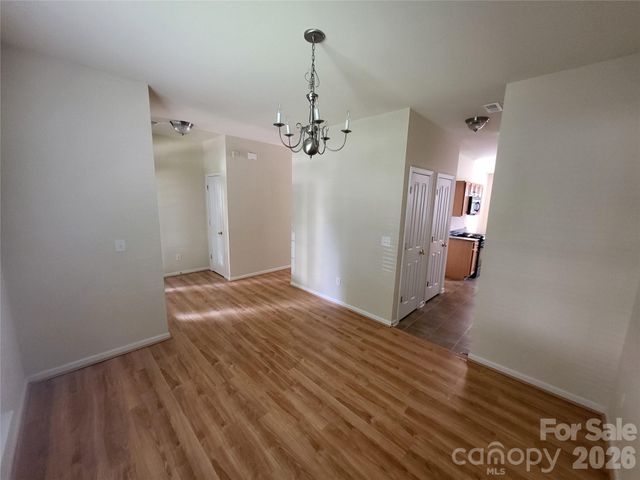 1520 Peaceful Way Drive, Charlotte, NC 28206