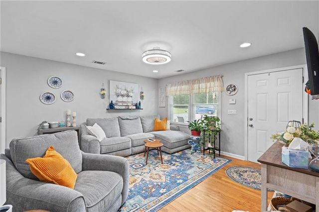 3198 E Fairview Road, Mcdonough, GA 30252