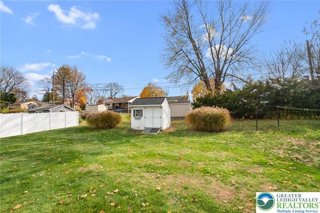 514 East Lexington Street, Salisbury Twp, PA 18103