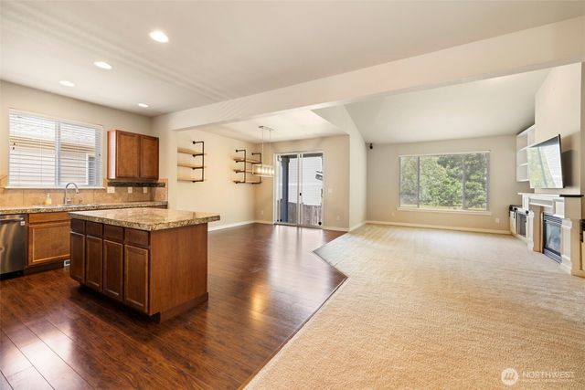 518 Grass Lake Street Ct NW, Olympia, WA 98502