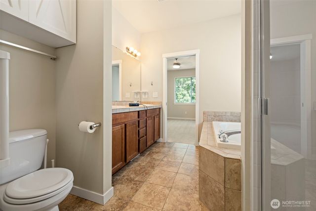 518 Grass Lake Street Ct NW, Olympia, WA 98502