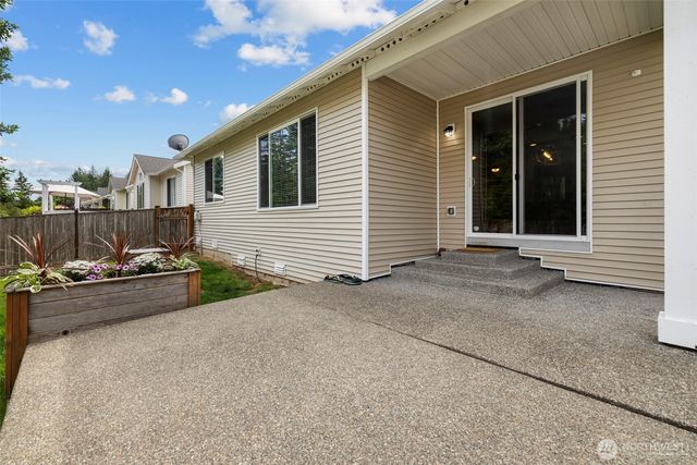 518 Grass Lake Street Ct NW, Olympia, WA 98502