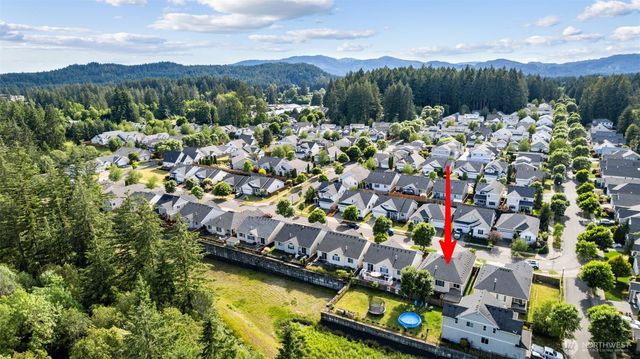 518 Grass Lake Street Ct NW, Olympia, WA 98502
