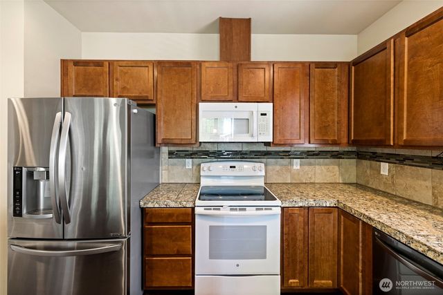 518 Grass Lake Street Ct NW, Olympia, WA 98502