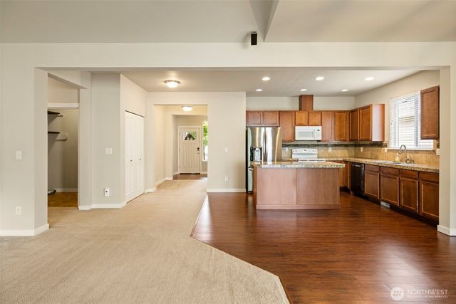 518 Grass Lake Street Ct NW, Olympia, WA 98502