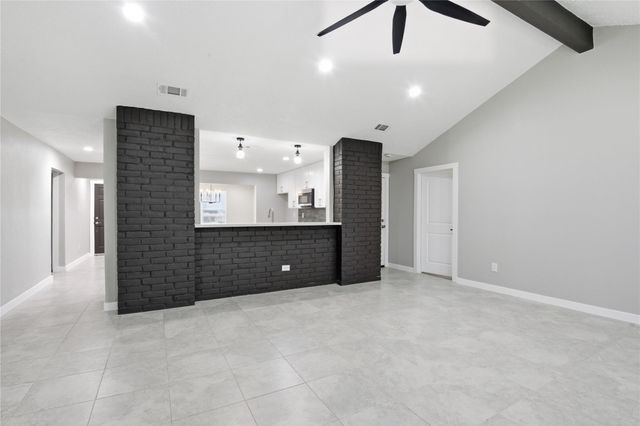 2015 Stoney Court, Spring, TX 77373
