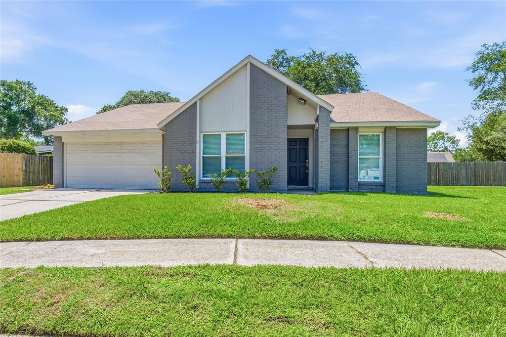 2015 Stoney Court, Spring, TX 77373