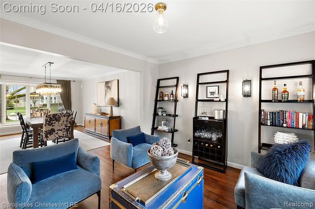 1628 Old Salem, Plymouth, MI 48170