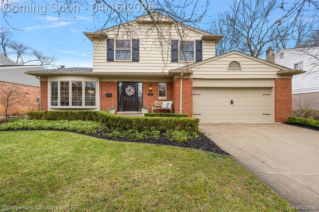 1628 Old Salem, Plymouth, MI 48170