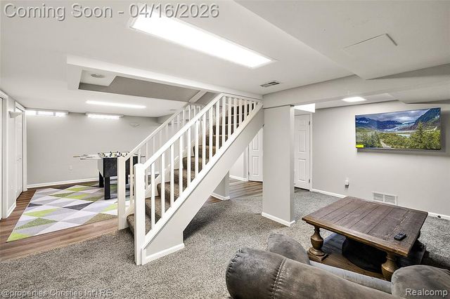 1628 Old Salem, Plymouth, MI 48170