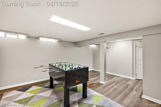 1628 Old Salem, Plymouth, MI 48170