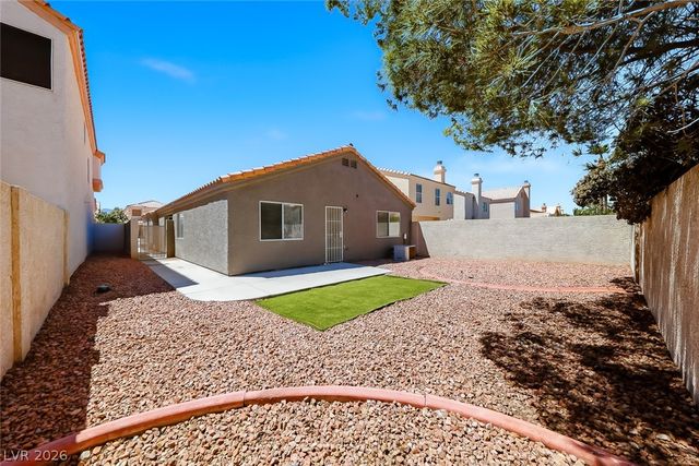 1432 Lucia Drive, Las Vegas, NV 89128