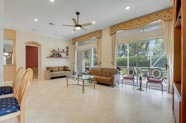 6554 Pavone Street, Lake Worth, FL 33467