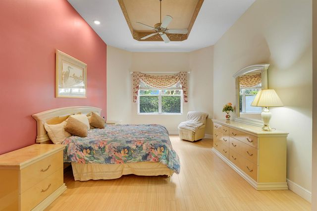 6554 Pavone Street, Lake Worth, FL 33467