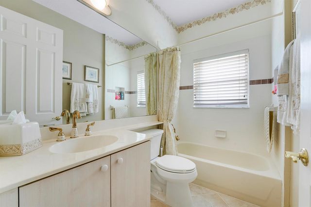 6554 Pavone Street, Lake Worth, FL 33467
