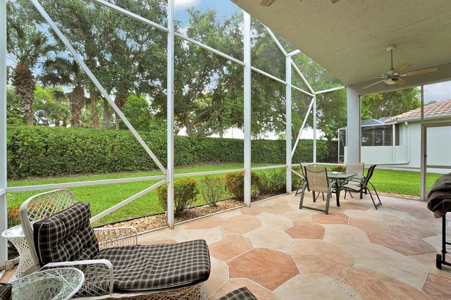 6554 Pavone Street, Lake Worth, FL 33467