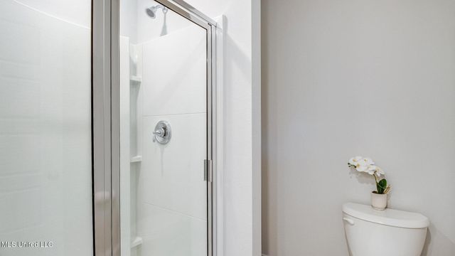 125 Harper Grove Circle, Ocean Springs, MS 39564