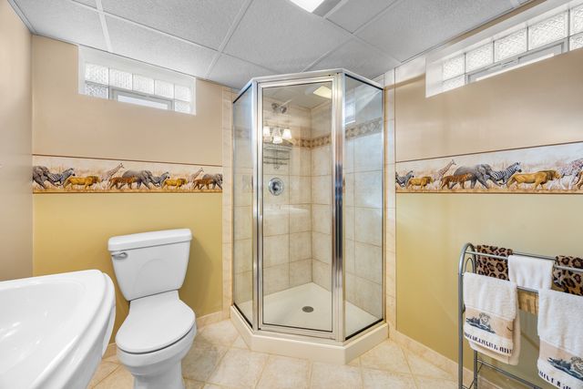 1624 Boeger Avenue, Westchester, IL 60154