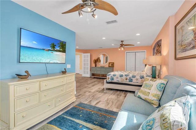 27297 Buccaneer DR, Bonita Springs, FL 34135