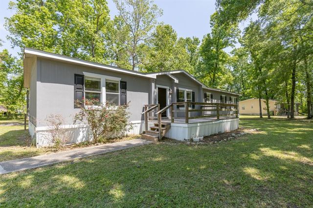12207 Walraven Drive, Huffman, TX 77336