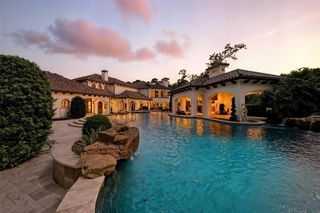 701 W Friar Tuck Lane, Houston, TX 77024