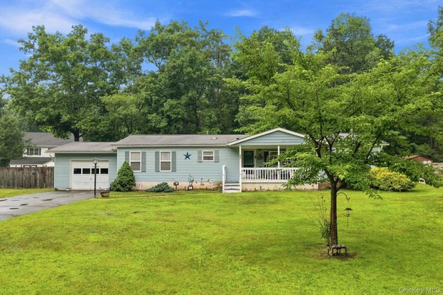 27 Delaware Drive, Sparrowbush, NY 12780