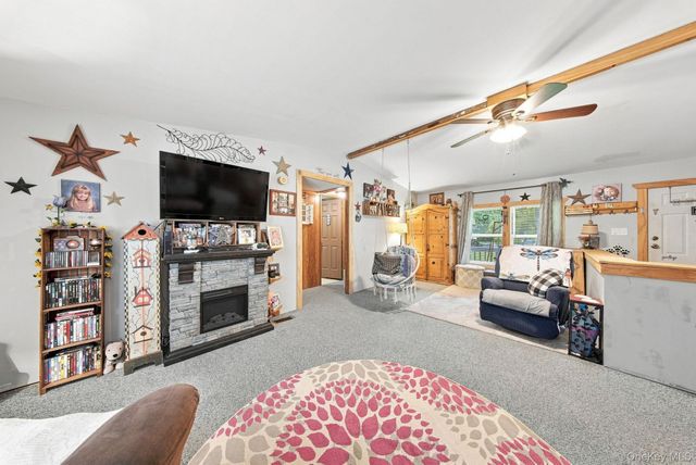 27 Delaware Drive, Sparrowbush, NY 12780