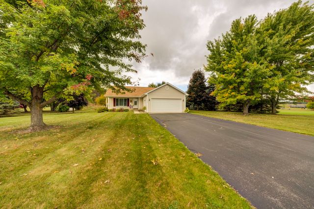 11222 Blackman Road, Kingsley, MI 49649