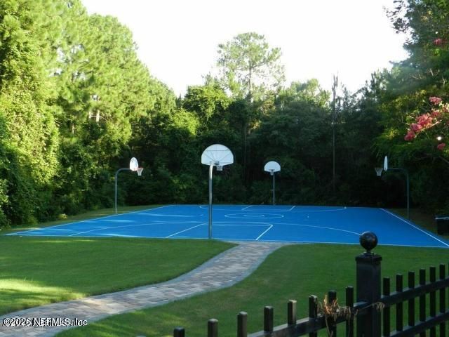 1701 FOREST LAKE Circle 3, Jacksonville, FL 32225