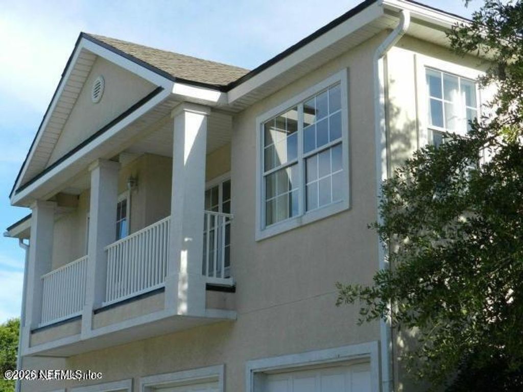 1701 FOREST LAKE Circle 3, Jacksonville, FL 32225