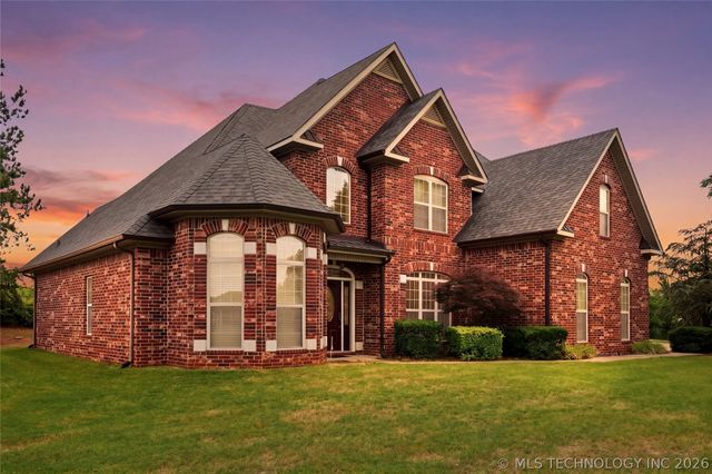 1308 Carter Avenue, Wagoner, OK 74467