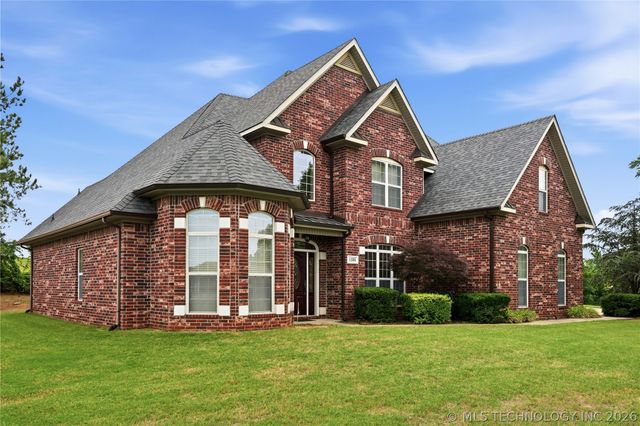 1308 Carter Avenue, Wagoner, OK 74467