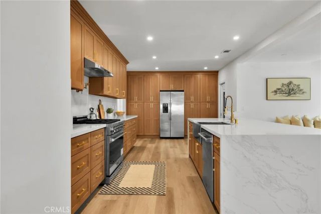 8459 La Vela, Whittier, CA 90605