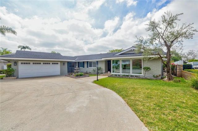 8459 La Vela, Whittier, CA 90605