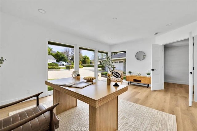 8459 La Vela, Whittier, CA 90605