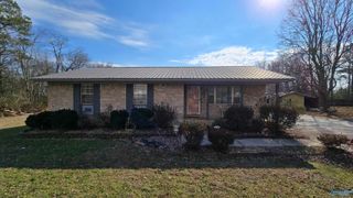51 Poplar Drive, Rainsville, AL 35986