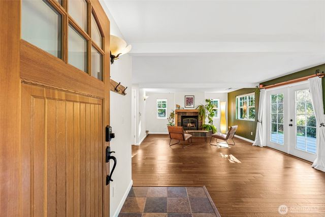 3135 39th Way NE, Olympia, WA 98506