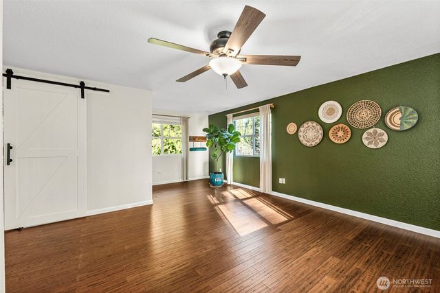 3135 39th Way NE, Olympia, WA 98506