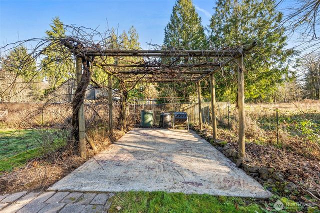 3135 39th Way NE, Olympia, WA 98506