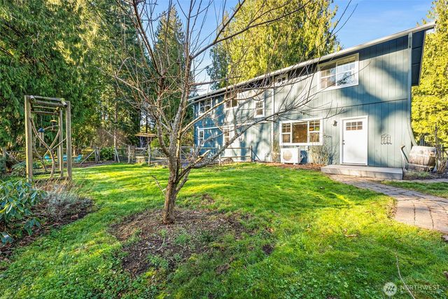 3135 39th Way NE, Olympia, WA 98506